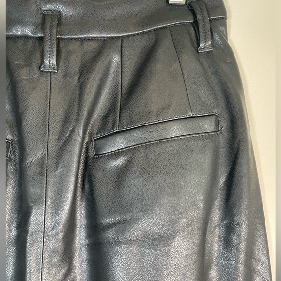 Dorthee Schumacher Pleated Vegan Leather Pants black cropped cuffed HIGH RISE - Picture 7 of 16